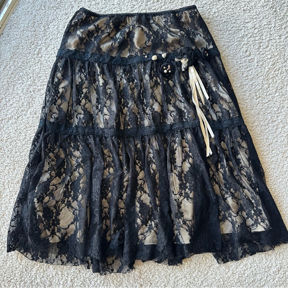 Black Lace Midi Skirt with Ribbon Detail – 26” Waist (Approx. Size 2–4)